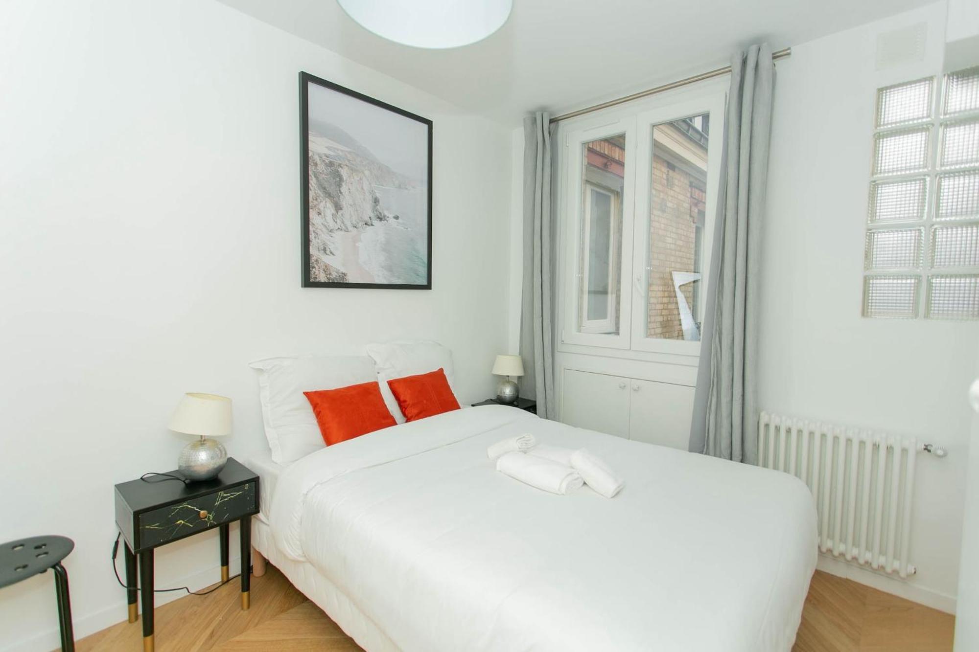 Appartement Bnbnova - Haussmann - 2br Near Champs-elysees Paris