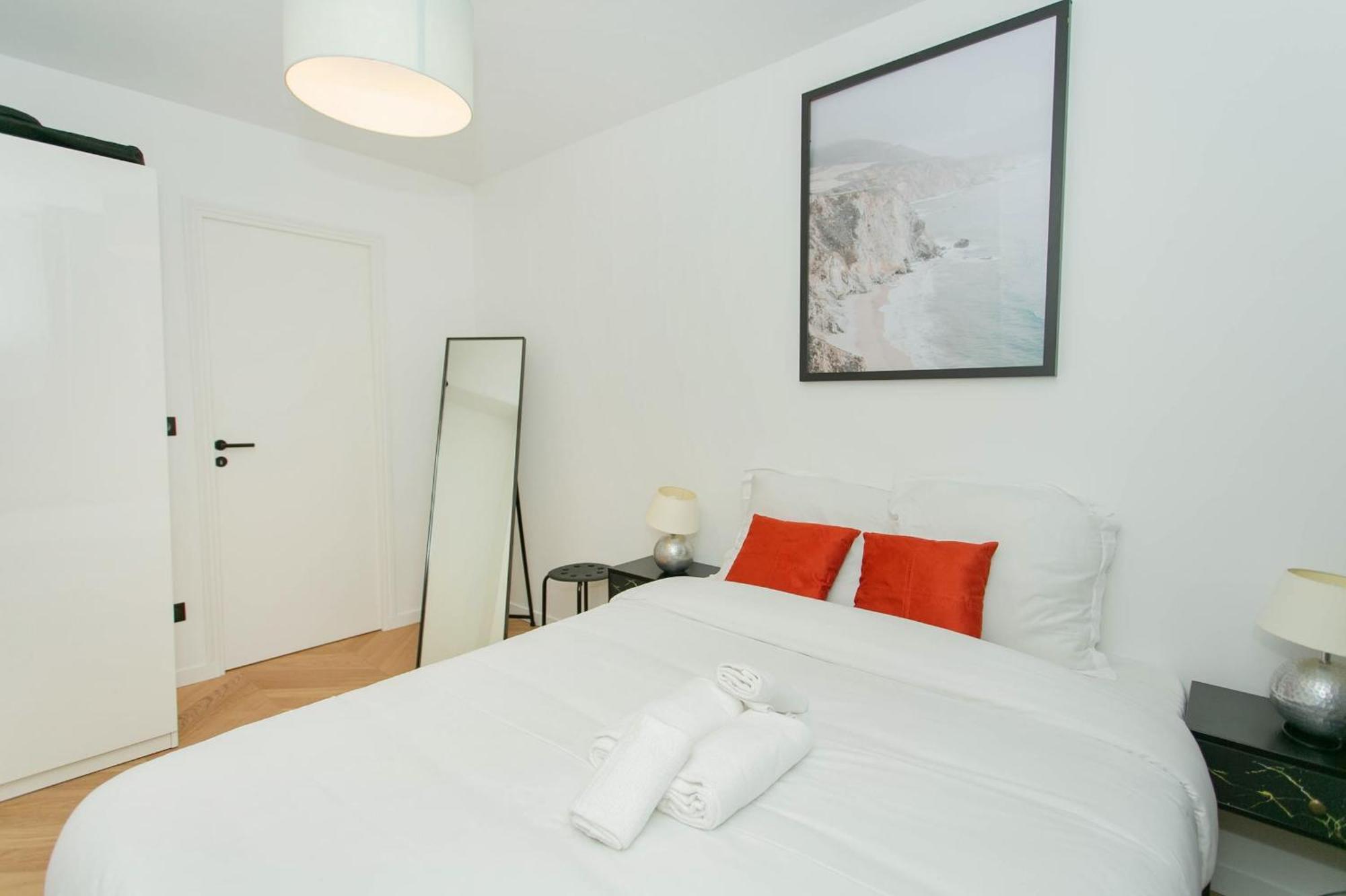 Bnbnova - Haussmann - 2br Near Champs-elysees Appartement *